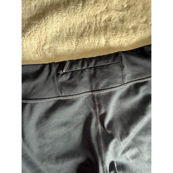 Under Armour Cold Gear Fitted Flare Leggings Size Large - Picture 5 of 5